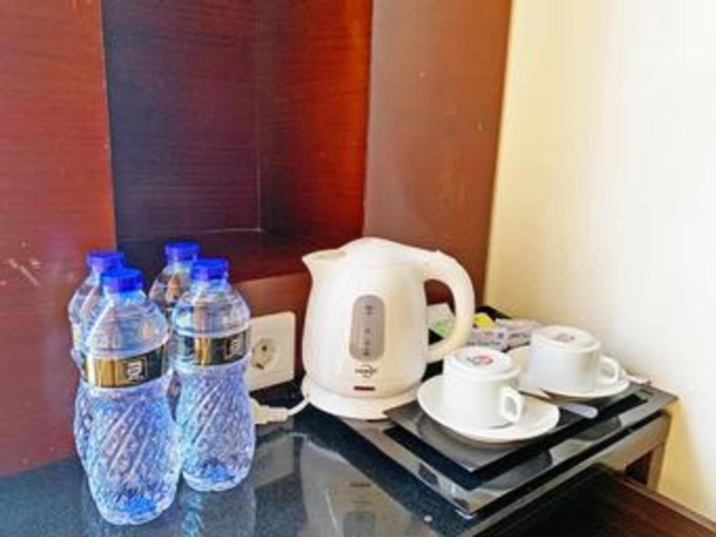 Grand Basko Hotel Padang  Buitenkant foto