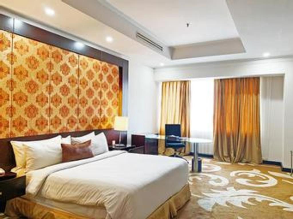 Grand Basko Hotel Padang  Buitenkant foto