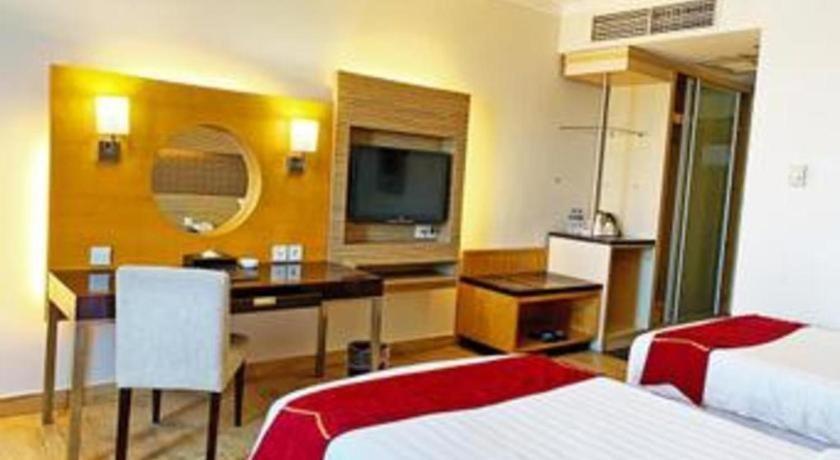 Grand Basko Hotel Padang  Buitenkant foto