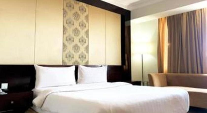 Grand Basko Hotel Padang  Buitenkant foto